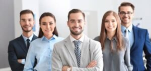 Read more about the article The​‍​‌‍​‍‌​‍​‌‍​‍‌ Crucial Role of Corporate Leaders in Organizational Success and Growth