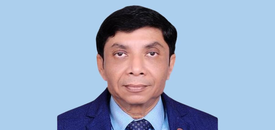 You are currently viewing Review of TrayiVāṇī – Eternal Verses on Peace, Silence & Discernment